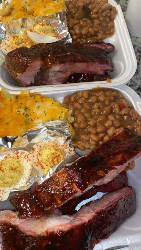 Bbq Plates Black People, Bbq Ribs Plate Ideas, Ribs Mac And Cheese Baked Beans, Soul Food Truck, Ribs And Mac And Cheese, Bbq Soul Food Plates, To Go Plates Food Ideas, Meals With Baked Beans, Christmas Soul Food