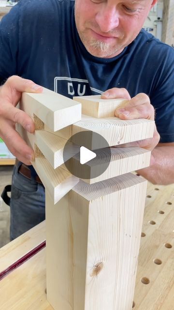 Interlocking Wood Joints, Joinery Woodworking, Diy Tools Woodworking, Small Easy Woodworking Projects, Diy Wood Plans, Woodworking Organization, Woodworking Plans Beginner, Diy End Tables, Best Woodworking Tools