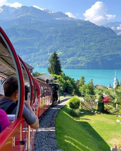 Tim Ulrich | Travel on Instagram: "Werbung • 🚂 One of the most beautiful train rides in Switzerland.🇨🇭The @brienzrothornbahn1892 takes you up to 2350 meters to the📍Brienzer Rothorn. You'll never forget this train ride. 😍 . Which part do you like the most? . ✅ Save this Post for your visit. ✌🏼" Brienz Switzerland Train, Train Ride In Switzerland, Train From Switzerland To Italy, Trains In Switzerland, Swiss Train Travel, Swiss Alps Train, Switzerland Train Aesthetic, Train In Switzerland, Switzerland Train Ride