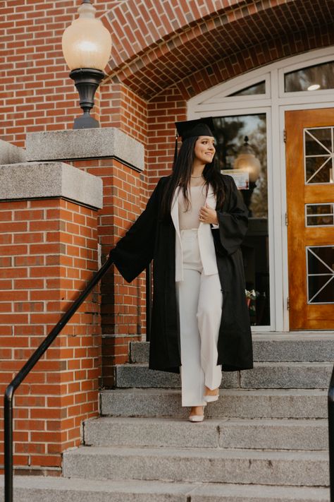 Graduation Classy Outfit, December Graduation Outfit, Graduation Outfit Winter, Suite Outfit, Convocation Outfit Graduation, Modest Graduation Outfit, December Graduation, Cap And Gown Outfit, Graduation Suits For Women