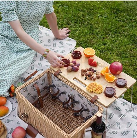 Detachable wine table as lid table can be used separately for a short trip. fold-able metal legs, stable to put snacks on, slots can hold wine safe in glasses to avoid spilling. Cans can be placed on the top of the slots. #picnic #beach #park #datenight #proposal #engagementideas #weddingideas #weddinggifts #picnicideas #bridalshower #romanticdate #cheeseandwine #cheeseboard #parkouting #perfectdate #beachdate #girlfriendgiftideas #romanticgifts #floral #blanket #outdoordates #camping #campsite Boho Backyard Dinner Party, Picnic Basket Table, Wine Picnic Basket, Picnic Setup, Wine Snacks, Picnic Basket Set, Cheese Snack, Picnic Items, Picnic Gifts