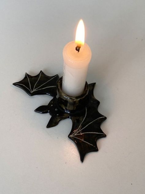 Halloween Clay Candle Holder, Candle Holder Clay Pottery, Spooky Ceramic Ideas, Ceramics Halloween Ideas, Gothic Ceramic Art, Gothic Pottery Ideas, Air Dry Clay Halloween Projects, Fall Ceramics Projects, Pottery Halloween Ideas