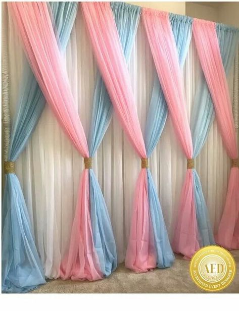 Drátěná Socha, Idee Babyshower, Backdrop Diy, Easy Backdrops, בר מצווה, Unicorn Birthday Party, Diy Backdrop, Backdrop Ideas, Baby Gender Reveal