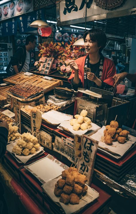 Japanese Market Aesthetic, Nishiki Market Kyoto, Kyoto Food, Nishiki Market, Japan Street Food, Japan Market, Street Food Market, Day Count, Japan Life