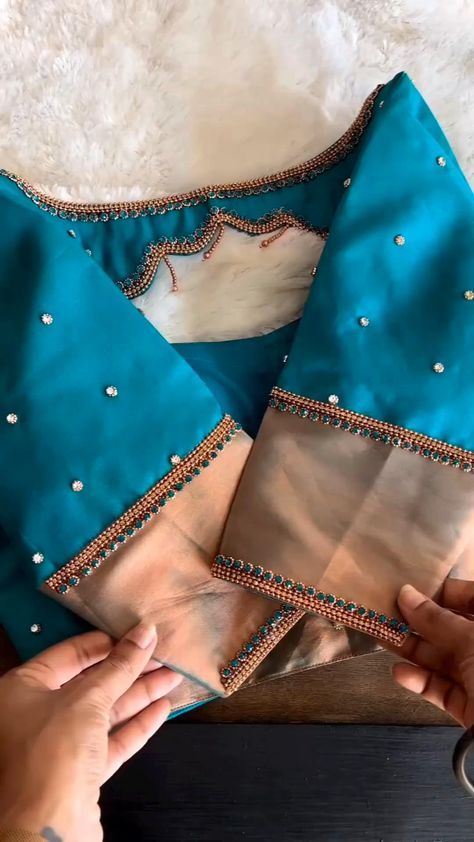 Latest Blouse Neck Designs, Blouse Designs Pattern, Model Blouse Designs, Latest Bridal Blouse Designs, Hand Work Design, Latest Blouse Designs Pattern, Traditional Blouse Designs, Model Blouse, New Saree Blouse Designs