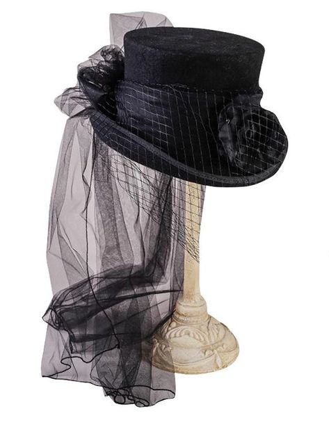 Gothic Equestrienne Top Hat La Femme Classic Female Halloween Costumes, Black Top Hat Women, Steampunk Top Hat Women, Victorian Hats Woman, Steampunk Hats Women, Victorian Halloween Costume, Top Hat With Veil, Hat History, Gothic Hats