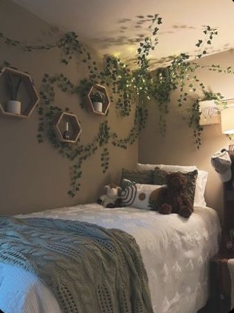 Room Ideas Aesthetic Cozy Grey, Sage Green Wall Room Aesthetic, Simplicity Room Ideas, Olive Green Dorm Room, Sage Green Bedroom With Plants, Sage Green And Brown Bedroom Aesthetic, Spiritual Dorm Room Ideas, Black And Grey Boho Bedroom, Green Room Astethic