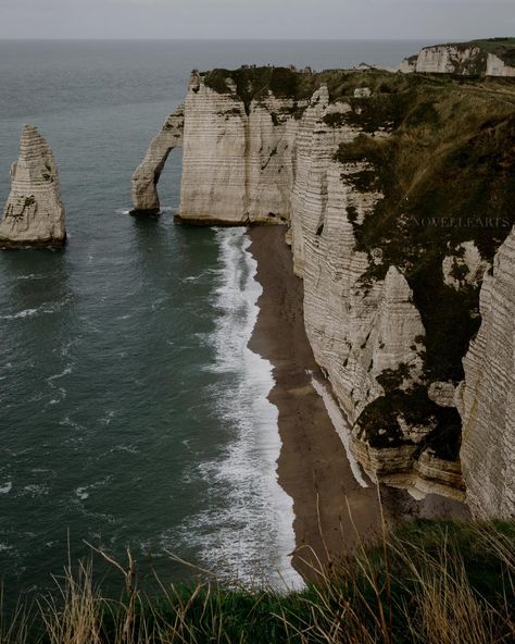 Cliffs of Étretat, France. 🌊 Etretat France, France Aesthetic, Cool Places, West Coast, Provence, Portfolio, France, Photography, Pins