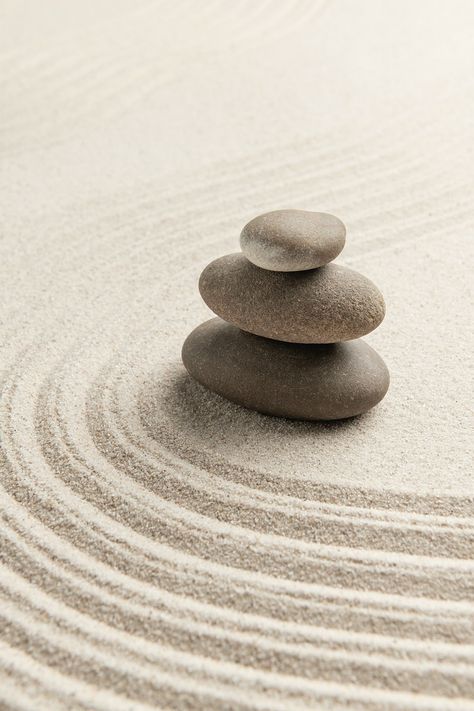 Zen Background, Balance Concept, Art Of Balance, Zen Wallpaper, Image Zen, Stone Balancing, Zen Aesthetic, Sand Background, Mental Space