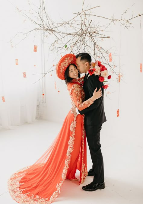 Vietnamese Wedding Photography, Viet Wedding, Traditional Vietnamese Wedding, Vietnamese Wedding Dress, Tea Ceremony Wedding, Wedding Ao Dai, Vietnam Wedding, New Year Wedding, Western Wedding Dresses