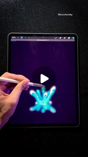 Alex Kunchevsky on Instagram: "New water splash animation in Procreate 💦 ⠀ Get my beginner-friendly Procreate course 💛 Link in bio 🙌 ⠀ #procreate #animation" How To Get Procreate For Free, Digital Art For Beginners Tutorials, How To Animate In Procreate, Cute Things To Draw On Procreate, Drawing Ideas For Procreate, Water Splash Animation, Procreate Tutorial Beginner, Procreate Animation Tutorial, Procreate Course