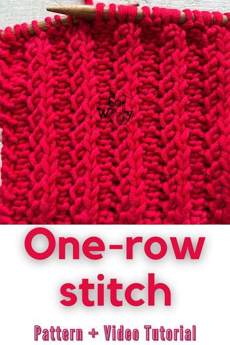 Today, I’m sharing how to knit a spectacular one-row knitting pattern! It’s fun to knit and pretty easy to memorize 😉 In fact, it involves three steps that are repeated from the beginning to the end of the project, that is, you only have to repeat row 1 all the time. In addition, it’s identical on both sides of the fabric, which makes it perfect for knitting scarves and infinity cowls. #sowoolly #onerowstitch #knittingpattern #howtoknit Scarves To Knit Easy, Simple Knitting Patterns Scarves & Shawls, Knitting Patterns Free Scarfs, Scarf Knitted Pattern, Zauberball Pattern Projects, Knit Pattern For Scarf, Free Knitting Stitch Patterns, Cable Knit Scarf Pattern Free Easy, Knit Cowl Patterns Free