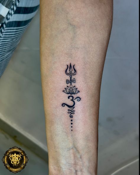 Embrace the power of Lord Shiva with a new tattoo idea! Discover the approximate setup cost for this sacred art in the month of Shravan. Let your devotion shine through ink! 🔱🌙 . . . . #ShivTattoo #shravanmonth #tattoo #piercing #like #likesforlike #share #reels #reelsinstagram #instagood #instalike #instamood #reelsvideo #reelsindia Tattoo Of Shiva, Shiva Related Tattoo, Hindu Meaningful Tattoos, Back Shiva Tattoo, Lord Shiva Tattoo For Women, Lord Shiva Tattoo Design For Women, Small Shiva Tattoo For Women, Shiva Tattoo Design For Women, Shiva Trident Tattoo