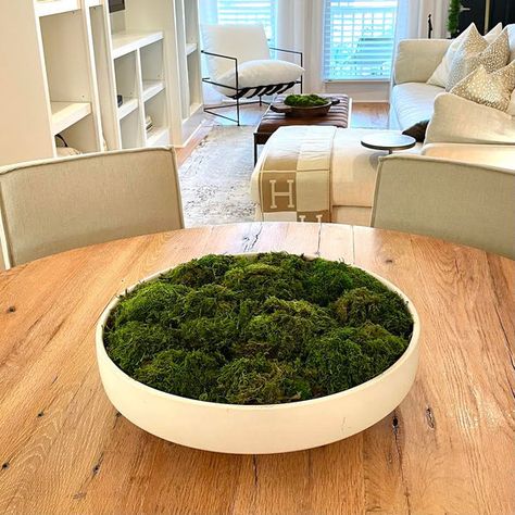 DIY Moss Bowl – Lollieandboo Moss Bowl Centerpiece Dining Rooms, Preserved Moss Bowl, Moss Filled Bowl, Decorative Moss Bowl, Moss Pots Ideas, Moss Bowl Coffee Table, Modern Greenery Centerpieces, Restoration Hardware Moss Bowl, Moss Bowl Diy