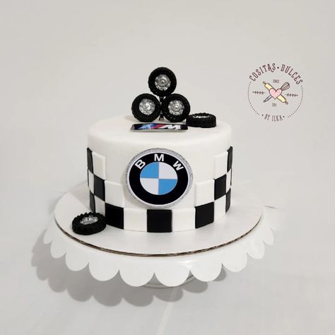 Cake Bmw Birthdays, Bmw Decorations Birthday, 30 Birthday Ideas For Men Cake, Bmw Birthday Cake, Birthday Decor For Him, Motor Cake, Motorcycle Birthday Cakes, Car Cakes For Men, Bmw Cake