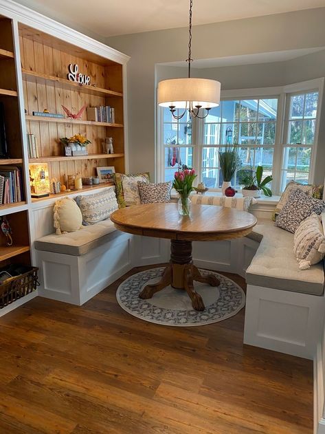 Custom built-in breakfast nook with custom cushions. Breakfast Nook Seating, Built In Breakfast Nook, Seating In Kitchen, Dining Room Nook, Banquette Seating In Kitchen, Breakfast Nook Dining Set, Nook Dining Set, Kitchen Seating, Kitchen Nook