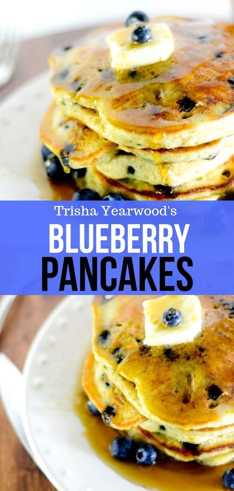 Homemade Blueberry Pancakes, Blueberry Pancakes Easy, Fluffy Blueberry Pancakes, Homemade Blueberry Syrup, Trisha Yearwood Recipes, Blueberry Pancakes Recipe, Blueberry Pancake, Pancake Muffins, Pancake Recipe Easy