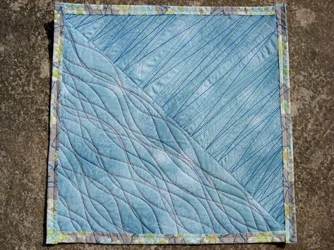 Freestyle quilting with the walking foot | Just one of many … | Flickr Baby Quilts Easy, Quilting Stitch Patterns, Walking Foot Quilting, Free Motion Pattern, Free Motion Designs, Machine Quilting Ideas, Free Motion Quilting Patterns, Machine Quilting Patterns, Longarm Quilting Designs