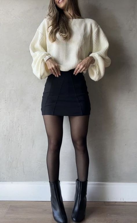 Fest Outfits, Winter Fashion Outfits Casual, American Beauty, Mode Inspo, Looks Chic, White Sweater, Autumn Outfit, Outfit Inspo Fall, Fall Fashion Outfits