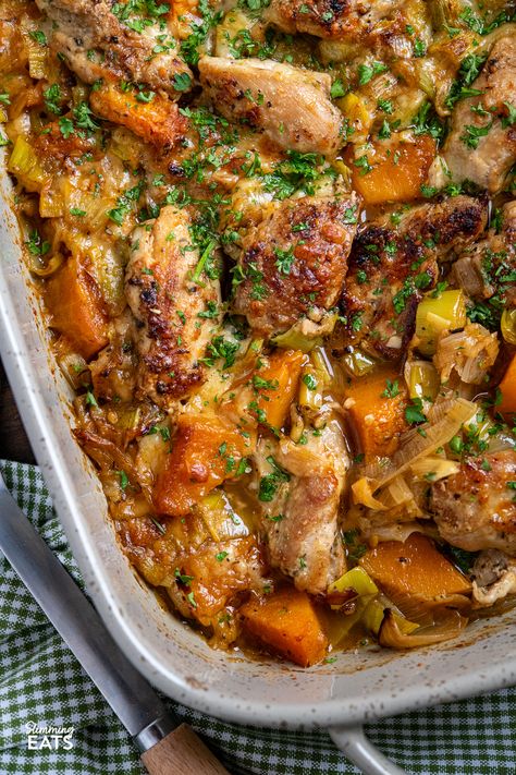 Dive into a delicious bowl of this Scrumptious Chicken, Leek, and Butternut Squash Bake! This enticing dish features tenderly seasoned chicken thighs, perfectly roasted butternut squash, and delightfully buttery leeks, all topped off with a cheesy Parmesan layer. Chicken Butternut Squash, Chicken With Butternut Squash Recipes, Best Leek Recipes, Fall Squash Dinner Recipes, Fall Dishes Dinners Healthy, Healthy Weeknight Recipes, Fall Day Recipes, Bake Dishes For Dinner, Chicken With Butternut Squash