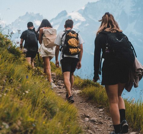 Tour du Mont Blanc Packing List: Learn the Key Things to Bring Road Trip Printables, Safety Hacks, Collage Travel, Drawing Travel, Hiking Pics, Hiking Photos, Friends Couple, Travel Collage, Travel Captions