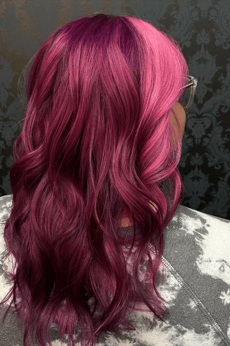 twotone pink hair, hair inspiration, hair color trends Bubblegum Pink Highlights, Dark Pink Brown Hair, Dark Pink Hair Aesthetic, Two Toned Pink Hair, Dark Red And Pink Hair, Maroon And Pink Hair, Red Hair Pink Highlights, Dark Pink Hair Color, Burgundy Pink Hair