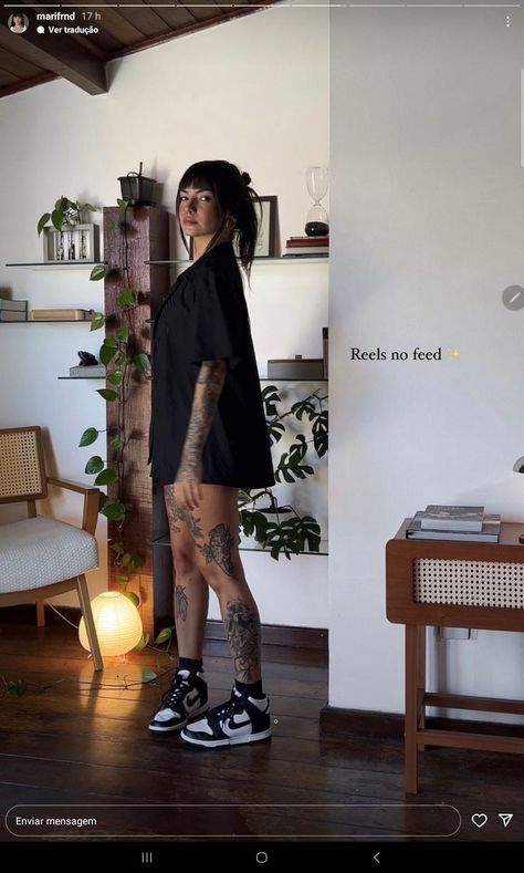 Tattooed Woman In Formal Dress, Alternative Boho Outfits, Tattoo Artist Outfit Style, Girls With Tattoos Style Outfit, Tattoo Artist Aesthetic Outfit, Dark Whimsical Outfit, Tattoo Outfit Woman, Tattoo Convention Outfit, Tattoo Appointment Outfit