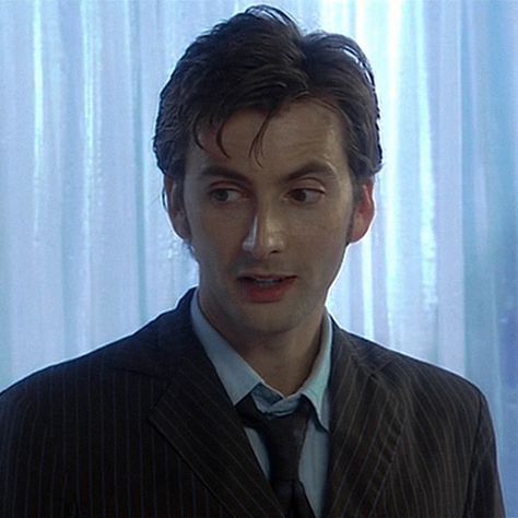 Dr Who Tenth Doctor, David Tennant Reference, Doctor Who Characters, The Tenth Doctor Icon, David Tennant Dr Who, 10th Doctor Pfp, Tenth Doctor Pfp, 10th Doctor Aesthetic, Tenth Doctor Aesthetic