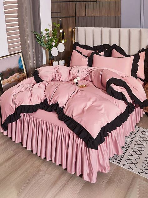 Pink Bedroom Walls, Black Room Decor, Black Bedroom Decor, Ruffle Duvet Cover, Black And White Living Room, Pink Room Decor, Teen Bedroom Decor, Apartment Decor Inspiration, Pink Bedroom