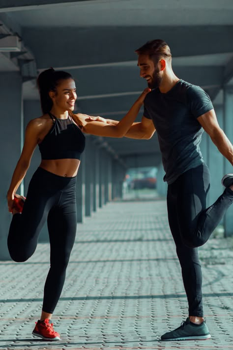 Couples Fitness, Stairs Workout, Gym Photoshoot, Gym Couple, Fitness Shoot, Estilo Fitness, Gym Photos, Fit Couple, Fitness Photoshoot