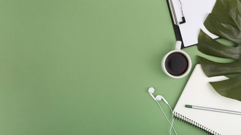 Flat lay of desk concept with copy space... | Free Photo #Freepik #freephoto #mockup #coffee #technology #wood Professional Background Linkedin, Linkedin Background Picture, Linkedin Background Photo, Papan Tulis Kapur, Linkedin Cover Photo, Linkedin Photo, Linkedin Background Image, Colorful Desk, Linkedin Background