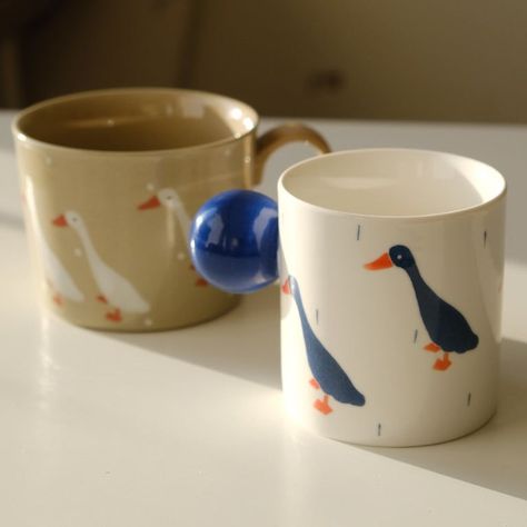 Handmade Duck Mug White #zicxa-photos #zicxa #images #background #wallpaper #freepik #shutterstock #VN Check more at Duck Mug Pottery, Self Painted Pottery Ideas, Pottery Painting Ideas For Guys, Paint It Yourself Pottery, Duck Pottery Painting, Cups Painting Ideas, Paint Yourself Silly Pottery Ideas, Couples Pottery Painting, Painting Pottery Ideas Mugs