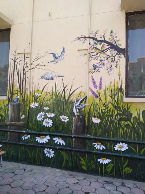 Graffiti Nature Murals, Wood Fence Mural Ideas, Painted Garden Shed Mural, Exterior Wall Murals Painted, Outdoor Garden Mural, Diy Outdoor Mural, House Exterior Mural, Murals On Fences, Garden Wall Paint