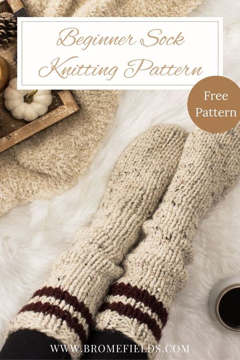 Easy Knitting In The Round Patterns, Tube Socks Knitting Pattern, Quick Knitting Projects Free, Sock Patterns Knitting, Slipper Socks Knitting Pattern, Knit Tube Socks, Easy Sock Knitting Pattern, Simple Knitting Projects, Knit Socks Pattern