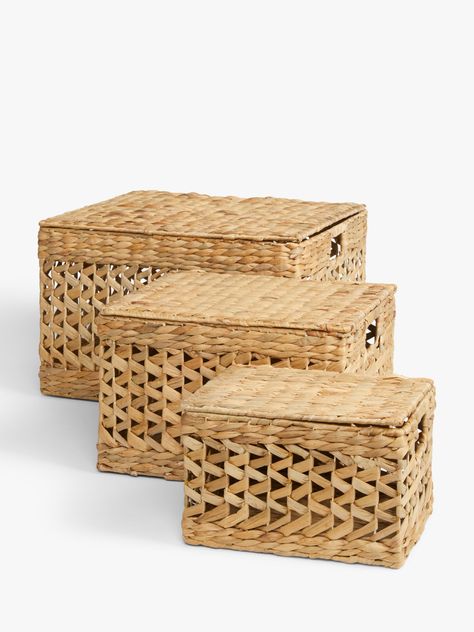 Water Hyacinth Basket, Hyacinth Basket, Nesting Baskets, Seagrass Basket, Storage Trunk, Diy Weaving, Shell Station, Water Hyacinth, Traditional Weaving