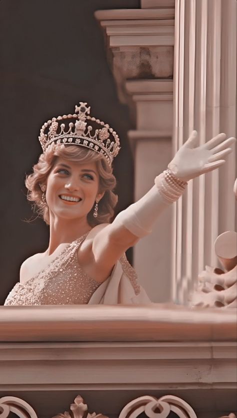 Düşes Kate, Princess Diana Wedding, Diana Wedding, Princess Diana Fashion, Princess Diana Family, Princess Diana Photos, Princess Diana Pictures, Makeup For, Pink Homecoming