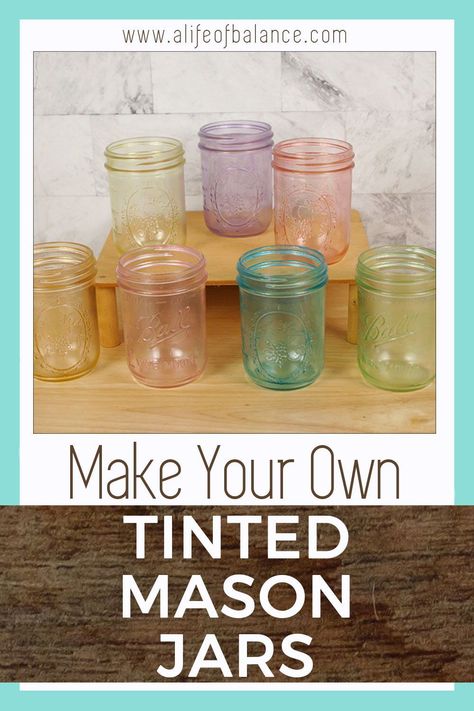 Salsa Jar Crafts, Decorated Jars Ideas, Tinting Mason Jars Diy, Painting Canning Jars, Modge Podge Glass, Mod Podge Glass, Decorate Glass Jars, Tinted Mason Jars, Pink Mason Jars