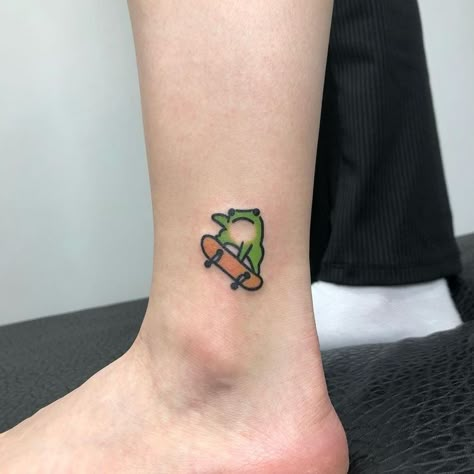 Skateboard Tattoo, Frog Tattoo, Sharpie Tattoos, Designs Quotes, Frog Tattoos, Cute Little Tattoos, Cute Tiny Tattoos, More Tattoo, Turtle Tattoo