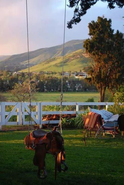 Original Kids Swings, Creative Recycling and Fun Backyard Ideas for Children Horse Pasture In Front Of House, Farmhouse Interior Aesthetic, Rancher Life, Homesteading Family, Ranch Living, Dream Farm, Casa Country, Horse Farms, Western Decor