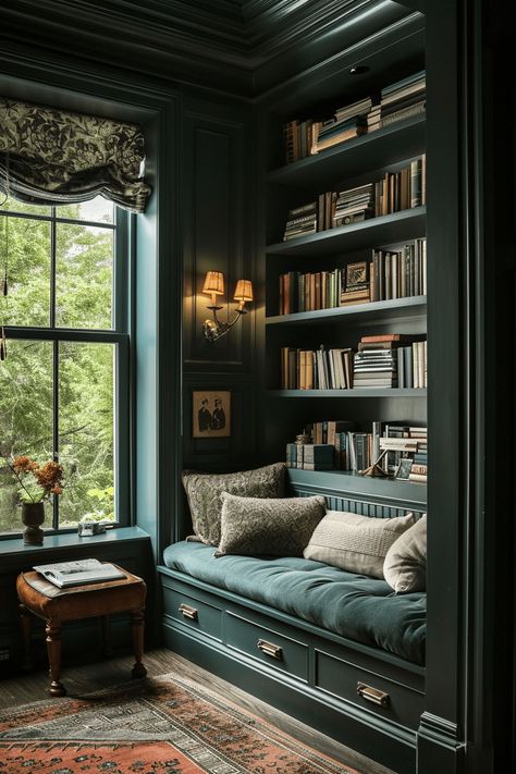 Office Old Style, Regency Core Aesthetic Home, Old Decorations Home Decor, Old English Decor Interior Design, Old English Style Interior, Old English Office, English Houses Interior, Old English Homes Interior, Sincerely Tennessee