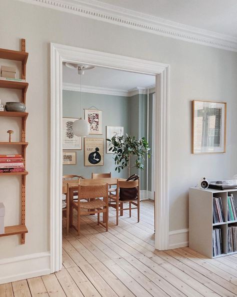 All Personal Feeds Danish Apartment, Vintage Scandinavian Furniture, Copenhagen Apartment, Danish House, Danish Interior Design, Danish Interior, Scandi Interiors, Scandinavian Living Room, Scandi Home