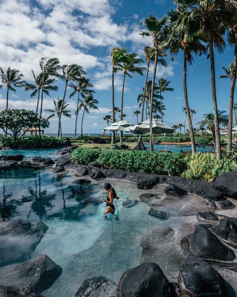 Kauai: One Week Guide to the Garden Isle Hawaii Photo Ideas, Kauai Honeymoon, Grand Hyatt Kauai, Prettiest Beach, Kauai Travel, Hanalei Bay, Luxury Travel Destinations, Hawaiian Vacation, Hawaii Trip