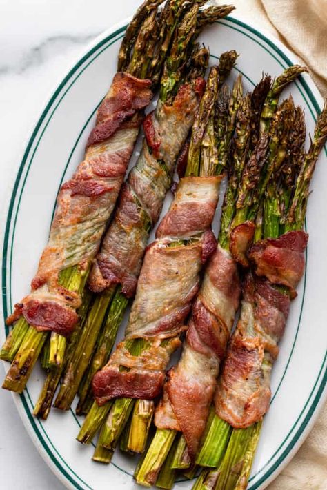 Bacon Wrapped Asparagus Recipes, Slow Cooker Green Beans, Asparagus Wraps, Wrapped Asparagus, Asparagus Bacon, Popular Appetizers, Bacon Wrapped Asparagus, Easy Bacon, Sauteed Veggies