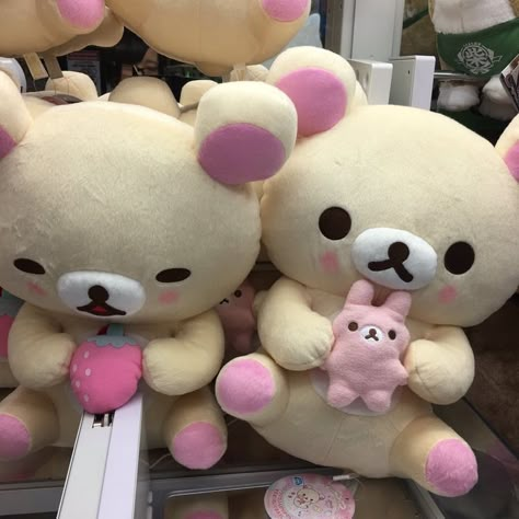 Rilakkuma Plushie, Messy Aesthetic, Japan Core, Rilakkuma Korilakkuma, Charmmy Kitty, Cute Plushies, Kawaii Core, Kawaii Plush, Kawaii Plushies