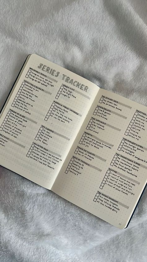 book series tracker #plannersgonnaplan Reading Journal Book Series Tracker, 2025 Book Journal Ideas, Journal Book Tracker Ideas, Book Tracker Journal Ideas, Series Tracker Book Journal, Bujo Series Tracker, Reading Goals 2024, Digital Book Journal Ideas, Reading Tracker Journal