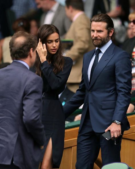 10.9k Likes, 55 Comments - Men’s Law (@menslaw) on Instagram: “Couple goals 💔 #menslaw” Mens Blazer, Full Beard, All Black Looks, Fashion Suits For Men, Classic Suit, Bradley Cooper, Linen Suit, Men’s Suits, Irina Shayk