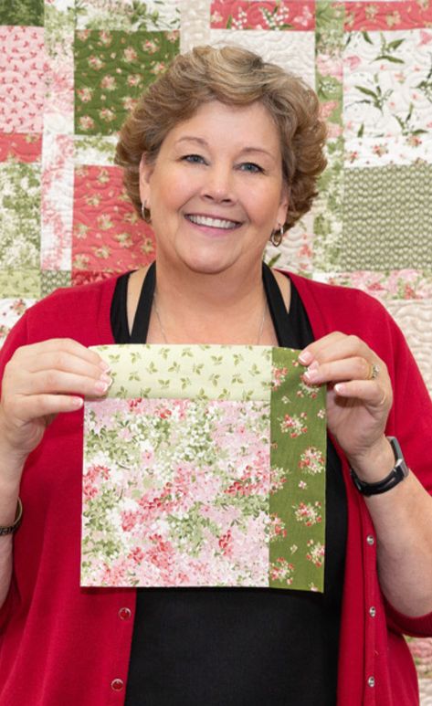 Learn how to make this easy, simple Building Blocks Quilt for beginners! Jenny Doan demonstrates how to make a quick and easy Building Blocks quilt using 10 inch squares of precut fabric (layer cakes). Quilts Made With 10 Inch Squares, Quilt Pattern 10 Inch Squares, 3 Fabric Quilt Blocks, Quilts With 5 Inch Squares Patterns, Easy Block Quilts For Beginners, Building Block Quilt Pattern, Timeless Treasures Quilt Patterns, Square Quilt Patterns Easy Free, Trailing Squares Quilt Pattern