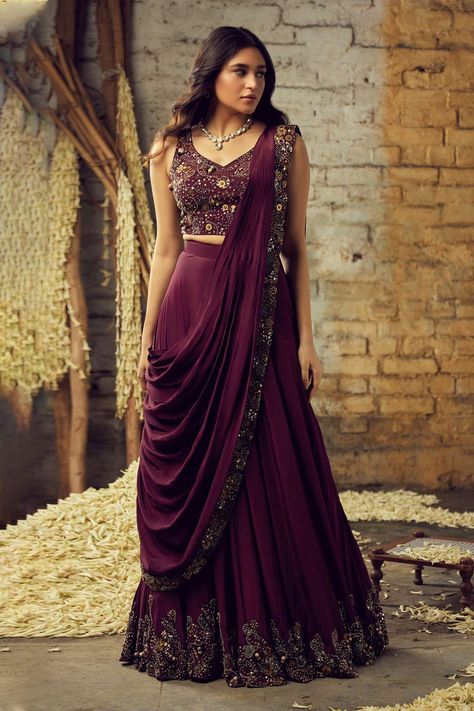 Pre Draped Saree Gown, Onam 2024, Sharara Saree, Indian Fits, Baju Kahwin, Lehenga Saree Design, Anarkali Dresses, Function Dresses, Simple Lehenga