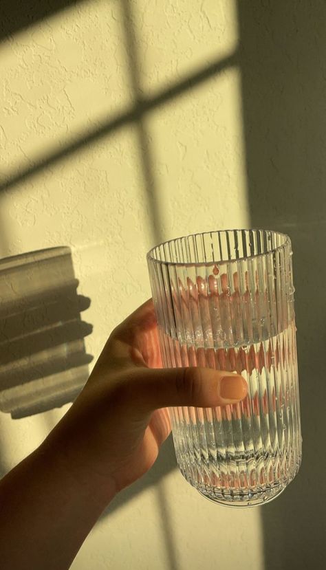 Golden Hour Aesthetic, Kfc Chicken Recipe, Health Water, Water Tips, Kfc Chicken, Water Aesthetic, Refreshing Water, Cup Of Water, Glasses Drinking