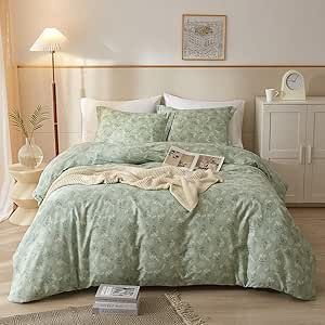 HighBuy 3 Pieces Duvet Cover Queen Size Green Duvet Cover with Floral Print,Soft Cotton Comforter Cover Boho Style,Aesthetic Queen Bedding Set with Zipper Closure 4 Ties,All Season Contemporary Boho Bedroom, Green Floral Bedding, Cotton Aesthetic, Comfy Bedding, Cute Duvet Covers, Green Comforter, Floral Comforter Sets, Floral Bedding Sets, Garden Chic